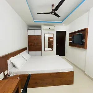 2* Hotel Zam Zam Residency